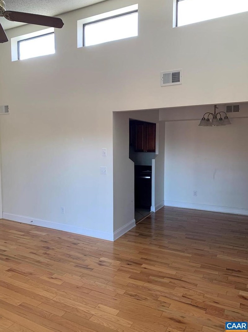 143 Green Turtle Ln #12, Charlottesville, VA 22901