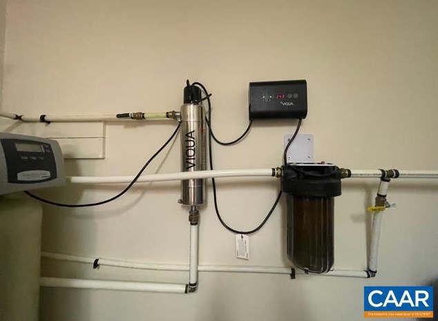 9960 Dyke Rd, Stanardsville VA  22973-3413 exterior