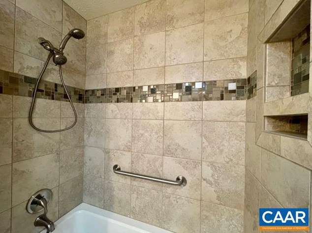 9960 Dyke Rd, Stanardsville VA  22973-3413 exterior