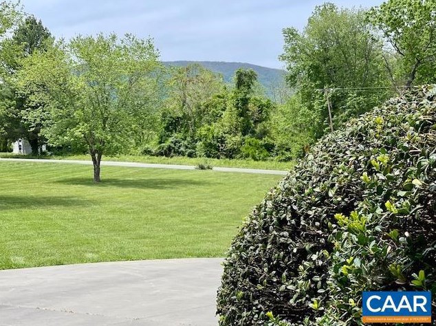 9960 Dyke Rd, Stanardsville VA  22973-3413 exterior