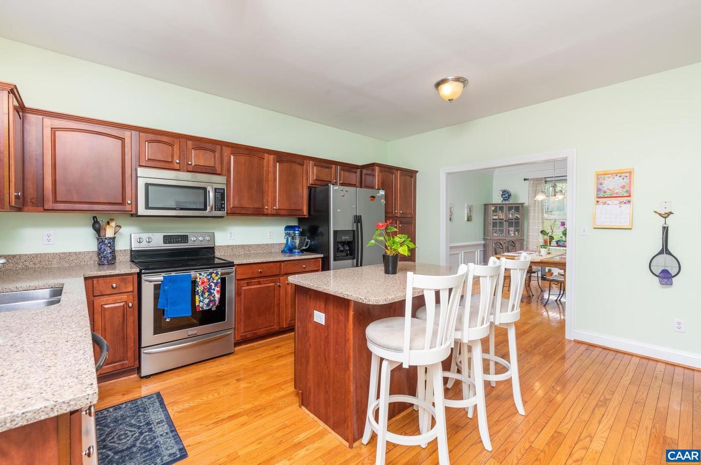 59 Oak Terrace Dr, Ruckersville VA  22968-3439 exterior