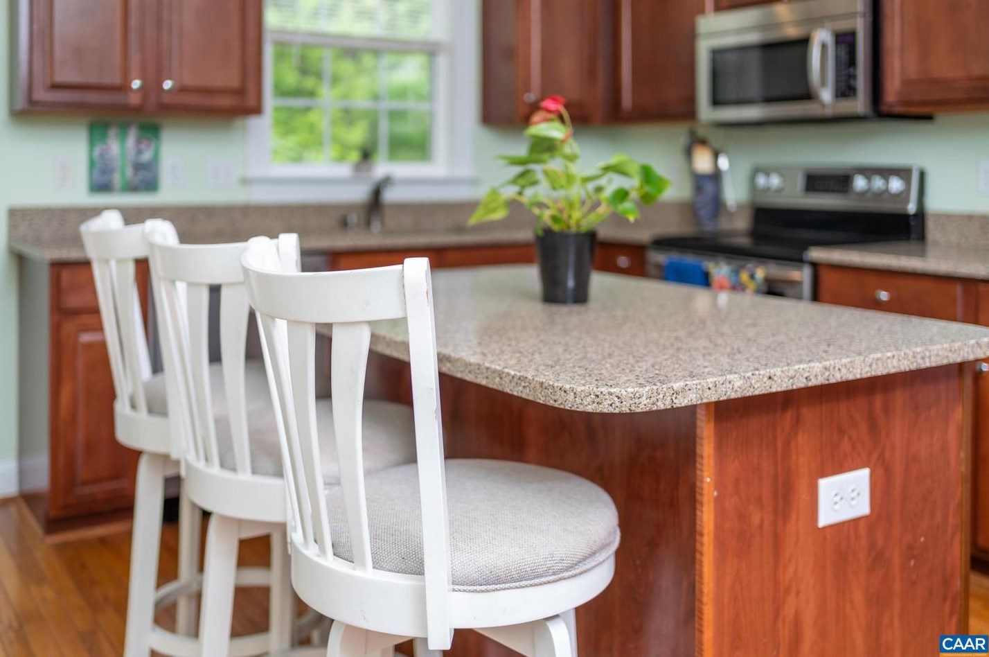 59 Oak Terrace Dr, Ruckersville VA  22968-3439 exterior