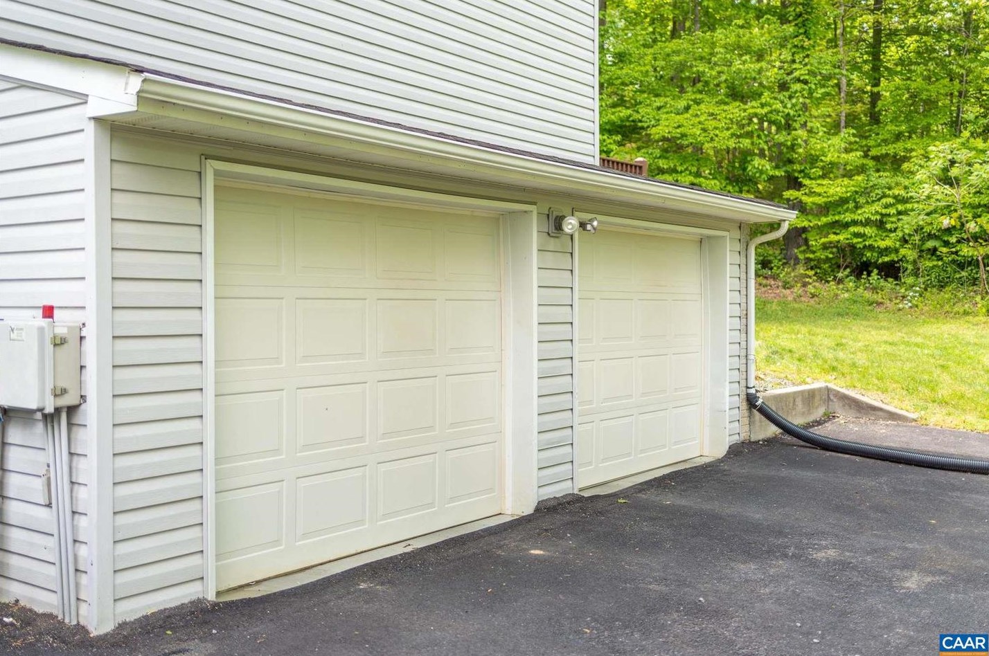 59 Oak Terrace Dr, Ruckersville VA  22968-3439 exterior