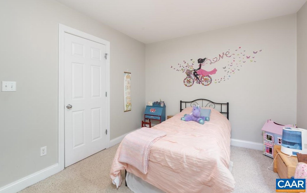 59 Oak Terrace Dr, Ruckersville VA  22968-3439 exterior