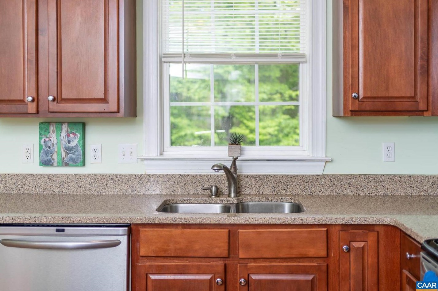 59 Oak Terrace Dr, Ruckersville VA  22968-3439 exterior