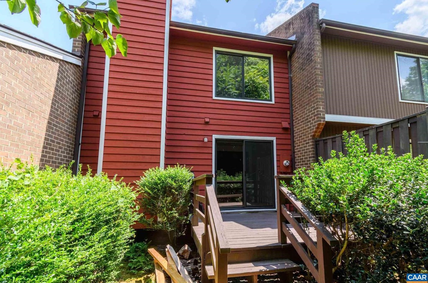 974 Sutton Ct, Charlottesville, VA 22901