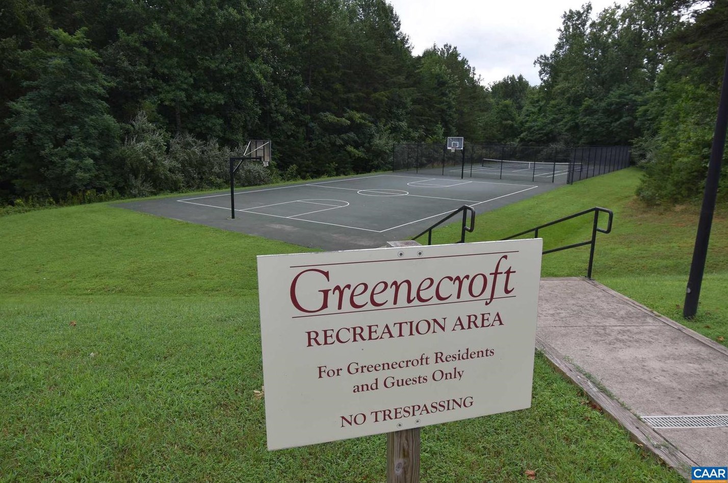 279 Larchmont Cir, Ruckersville VA  22968-3235 exterior