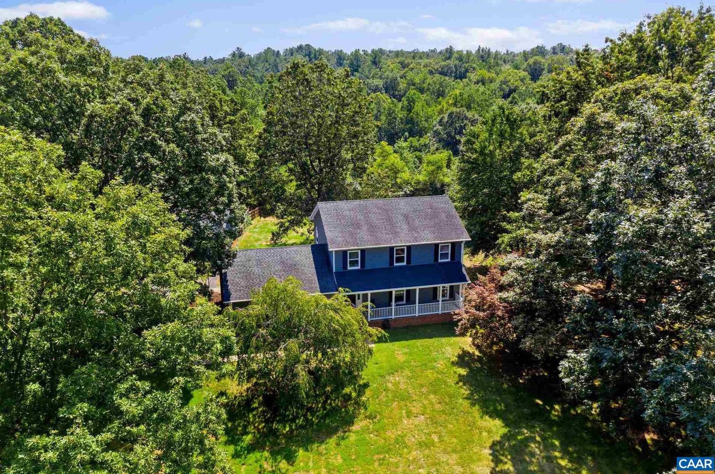 7003 Markwood Rd, Earlysville, VA 22936