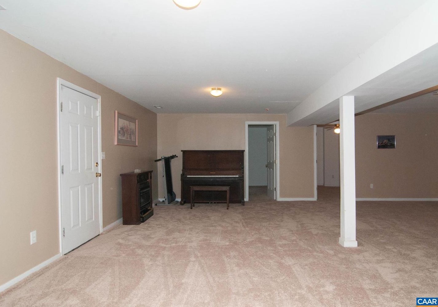 46 Oak Terrace Dr, Ruckersville VA  22968-3439 exterior