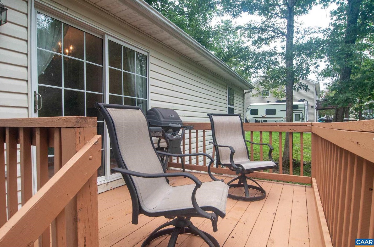 46 Oak Terrace Dr, Ruckersville VA  22968-3439 exterior