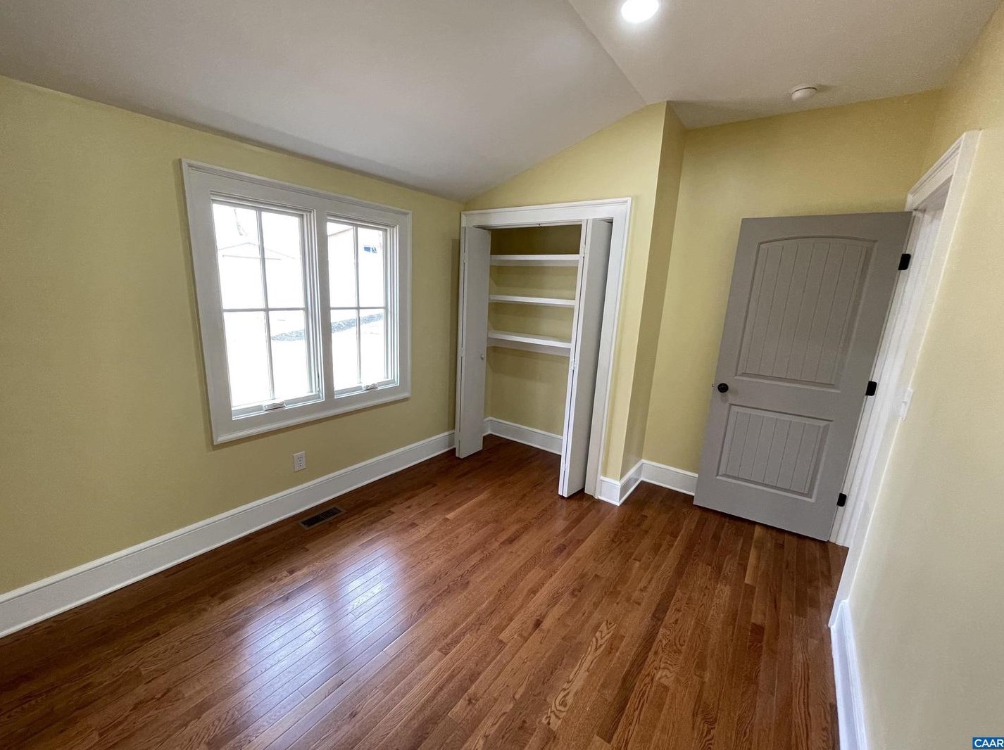 8577 Louisa Rd, Gordonsville VA  22942-6446 exterior