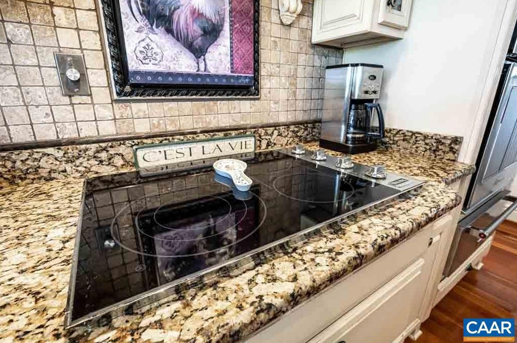 283 London Ct, Ruckersville VA  22968-3362 exterior