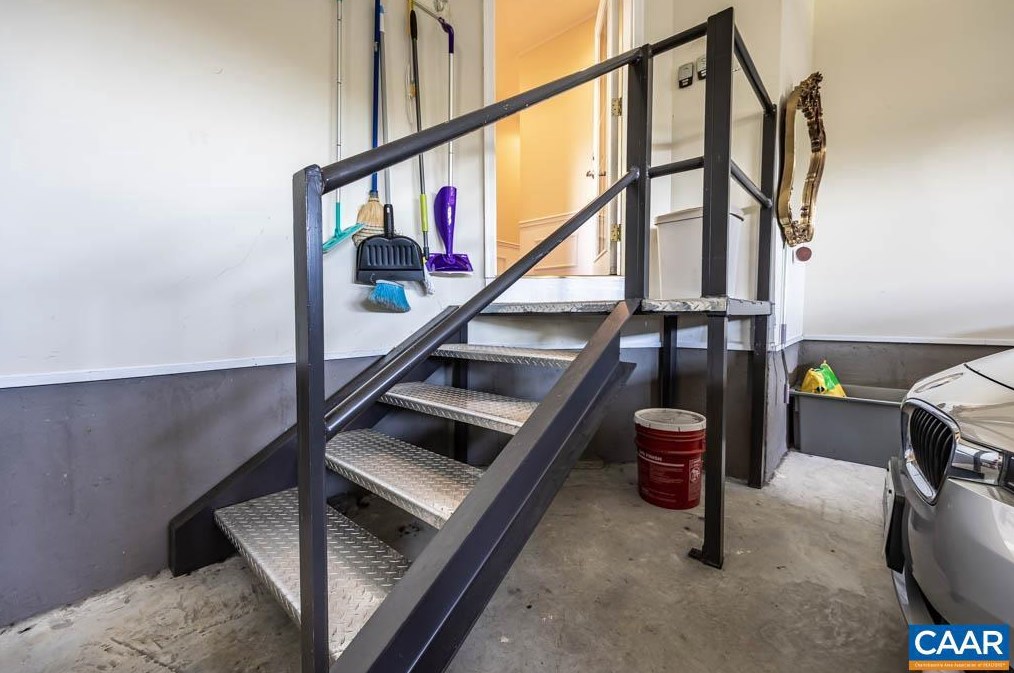 283 London Ct, Ruckersville VA  22968-3362 exterior