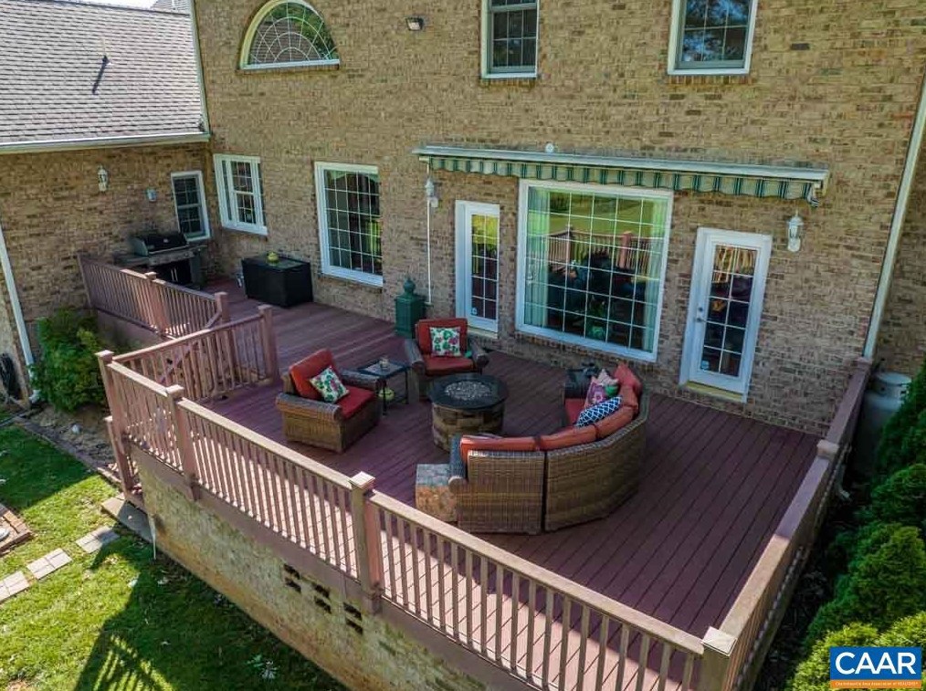 283 London Ct, Ruckersville VA  22968-3362 exterior