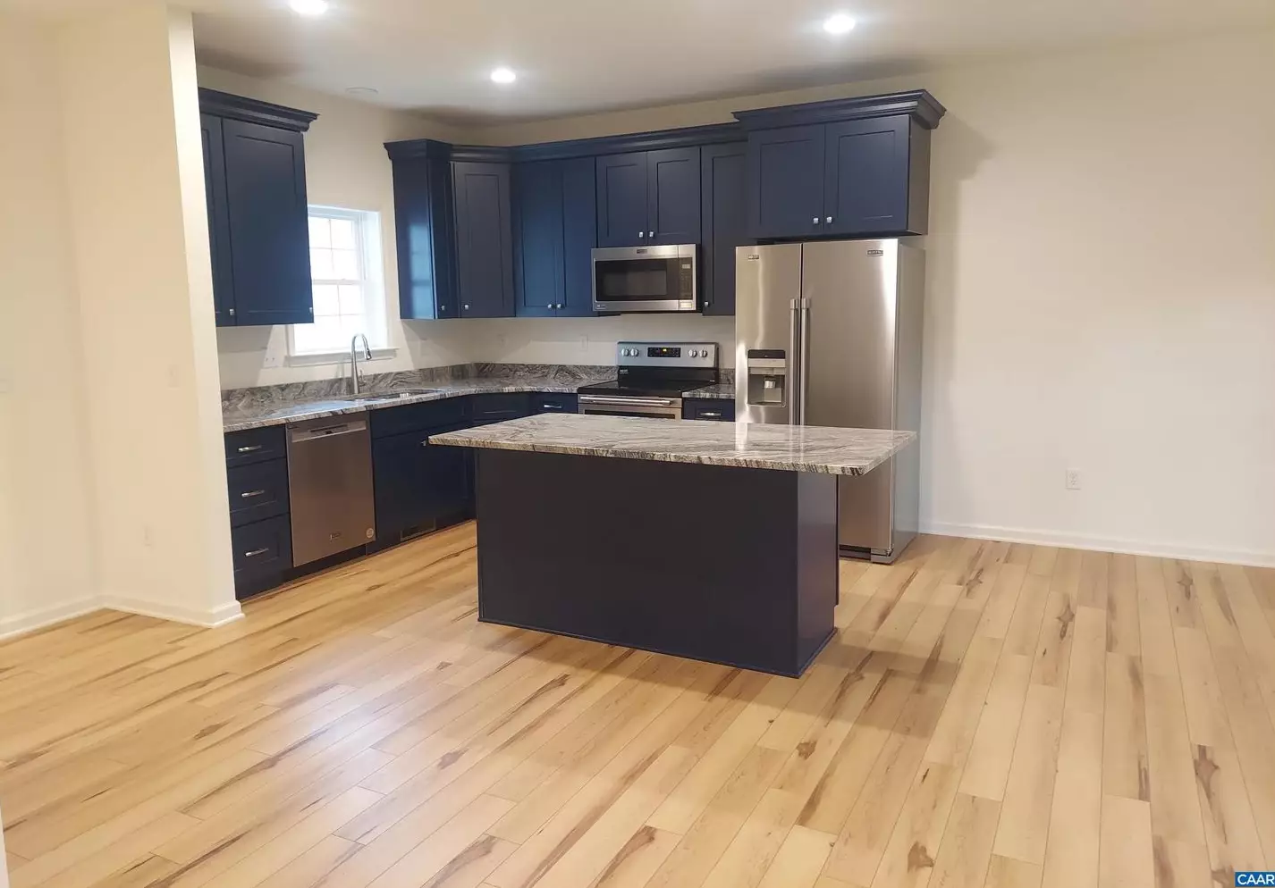 224 Barrington Dr, Stanardsville VA  22973 exterior