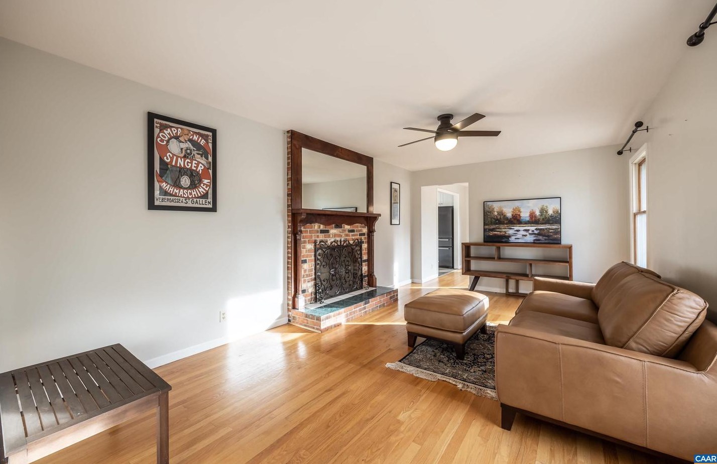 967 Fredericksburg Rd, Ruckersville VA  22968-2132 exterior