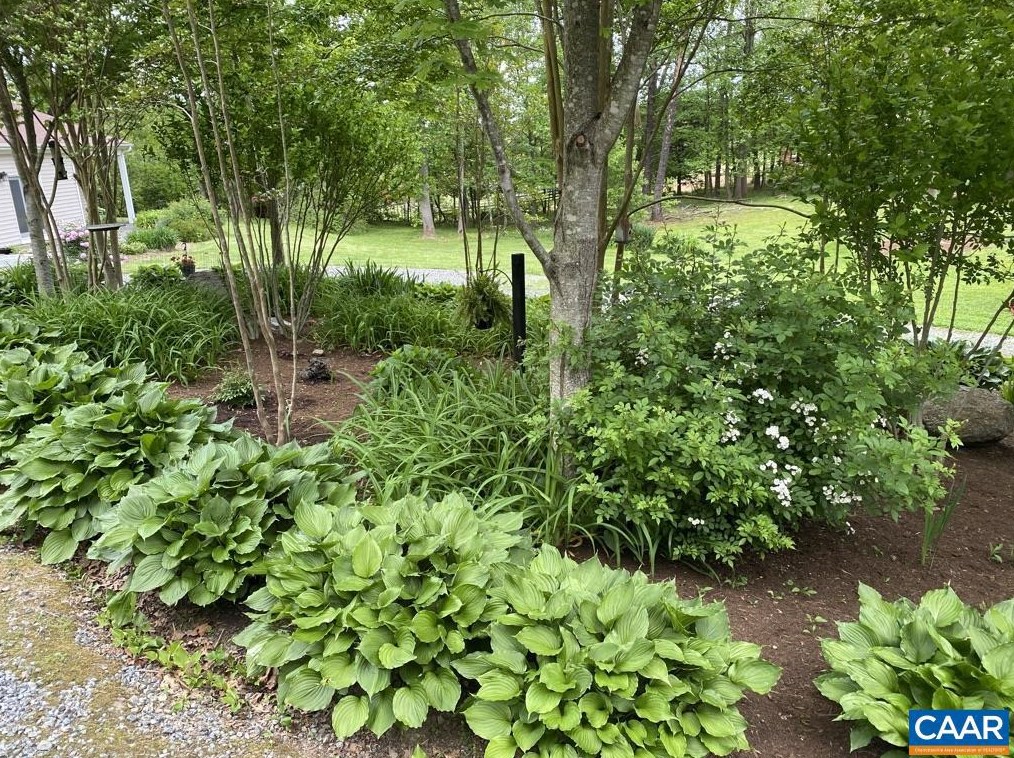 9663 Dyke Rd, Stanardsville VA  22973-3412 exterior