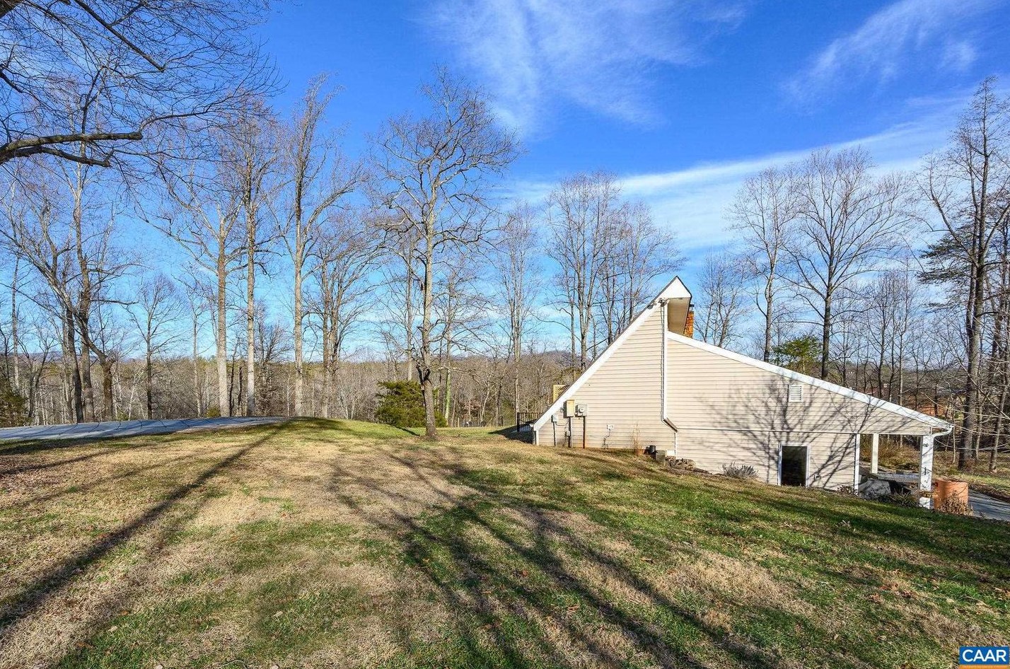 9663 Dyke Rd, Stanardsville VA  22973-3412 exterior