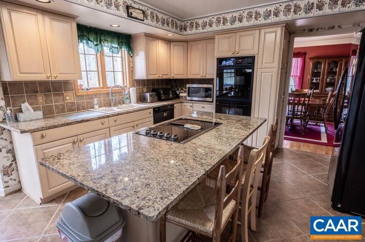 4565 Shagbark Ln, Earlysville, VA 22936