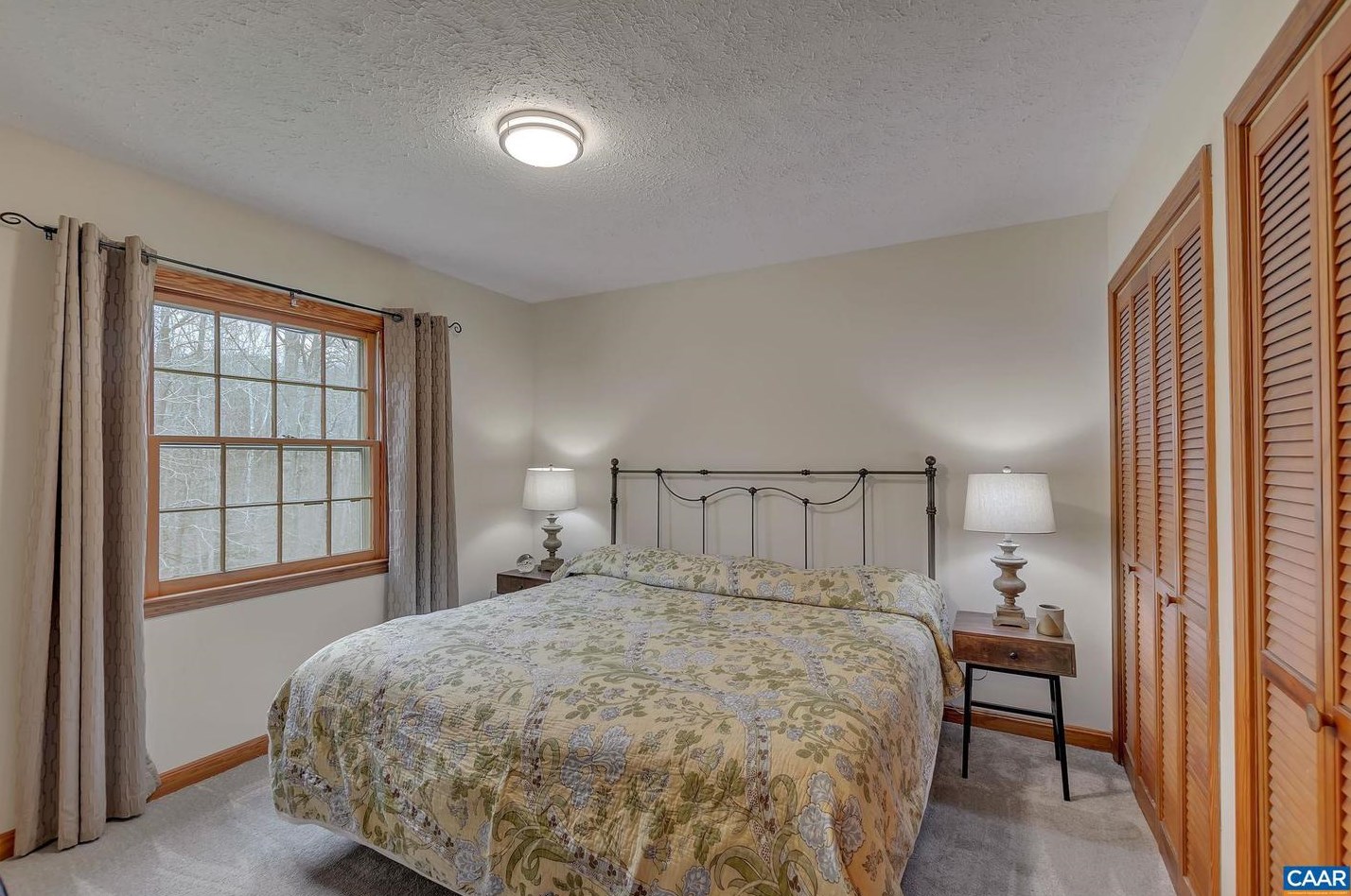 262 Mohican Trl, Ruckersville VA  22968-3437 exterior
