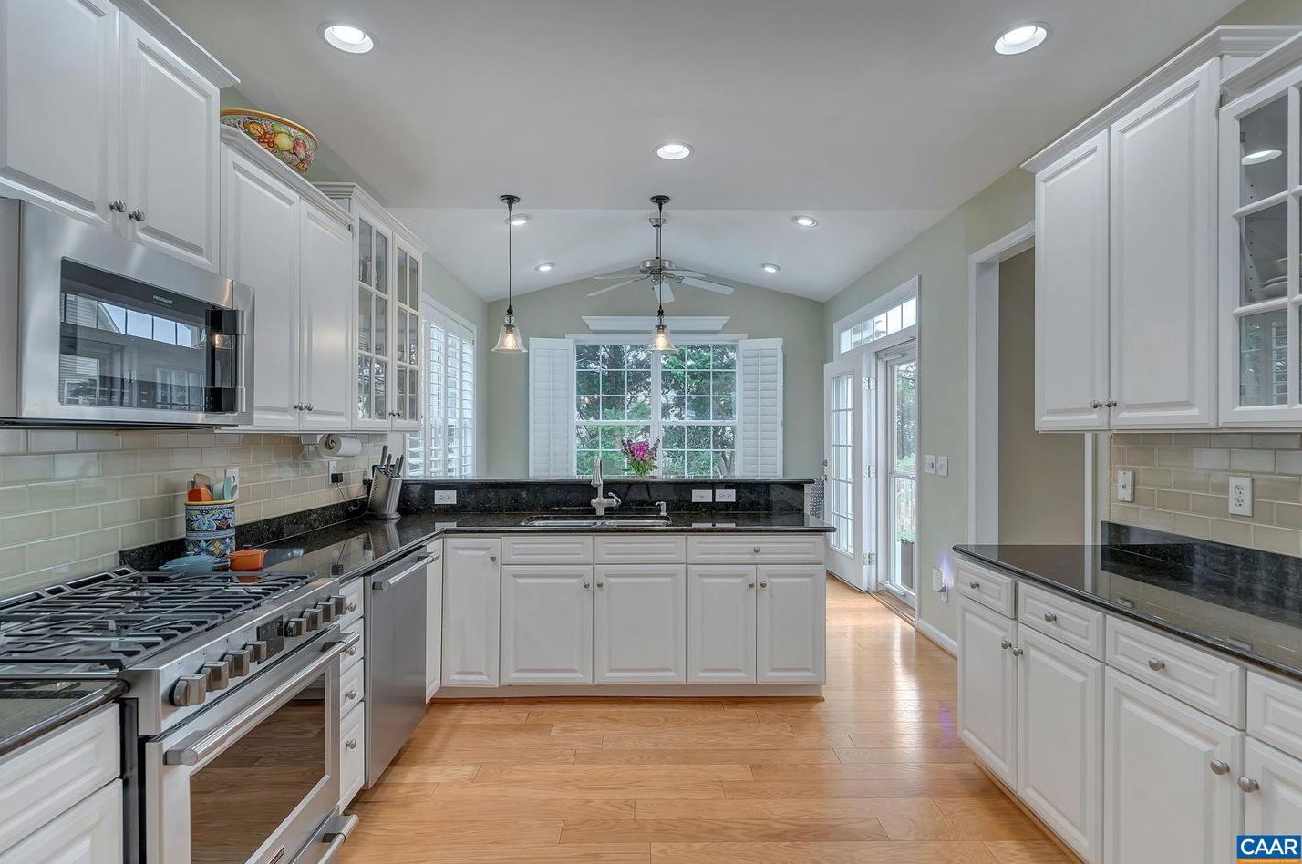 2018 Vista View Ln, Crozet VA  22932-3157 exterior