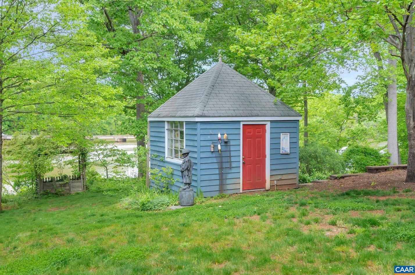 2020 Earlysville Rd, Earlysville, VA 22936