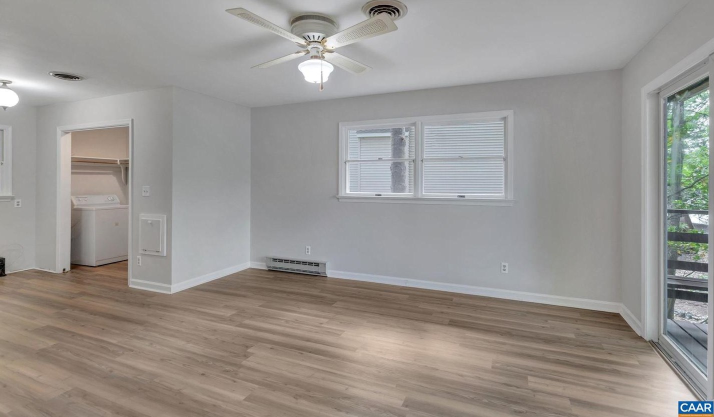 39 Bolling Cir, Bybee VA  22963-3244 exterior