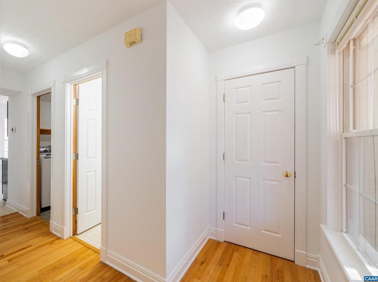 22 Lafayette Dr, Bybee VA  22963-2932 exterior