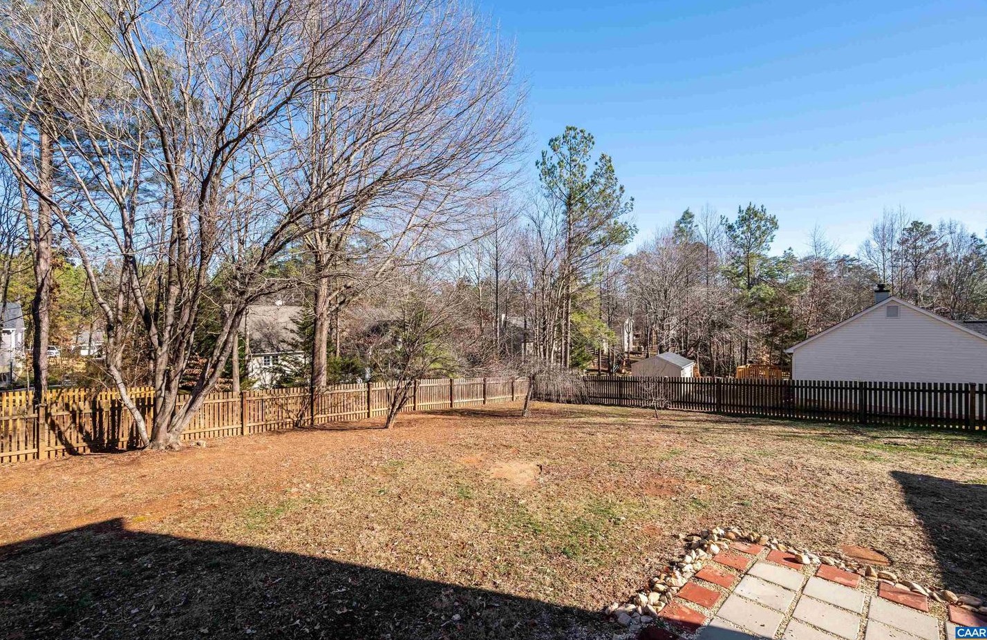 22 Lafayette Dr, Bybee VA  22963-2932 exterior