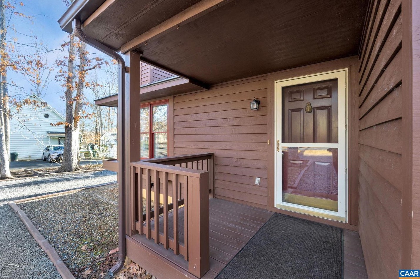 9 Bearwood Dr, Bybee VA  22963-2842 exterior