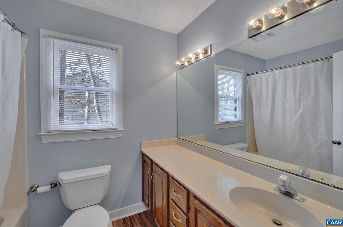 9 Bearwood Dr, Bybee VA  22963-2842 exterior