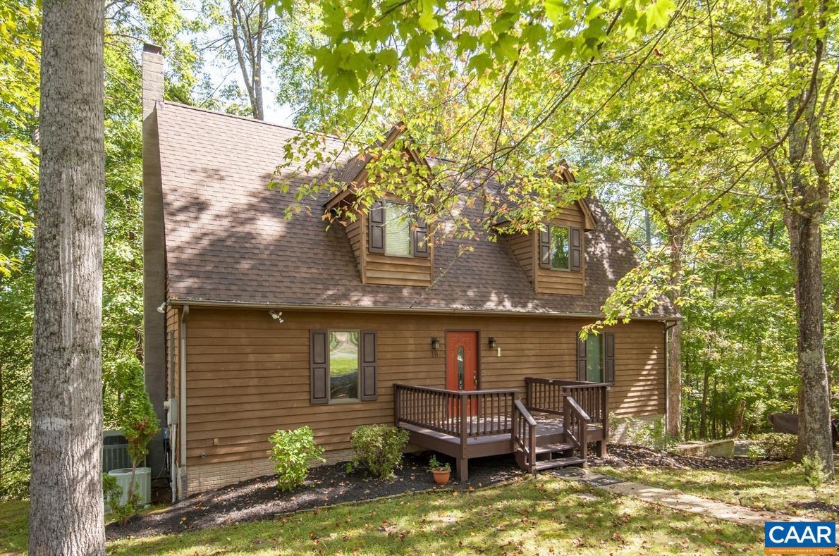 19 Overlook Cir, Bybee VA  22963-3345 exterior