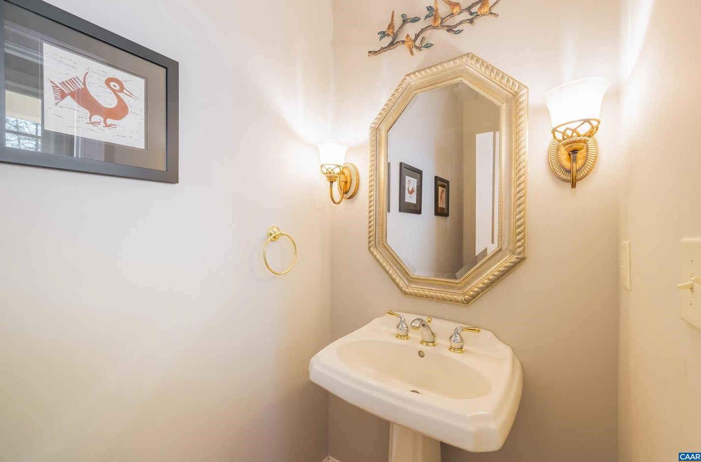 3524 Glasgow Ln, Keswick VA  22947-2748 exterior