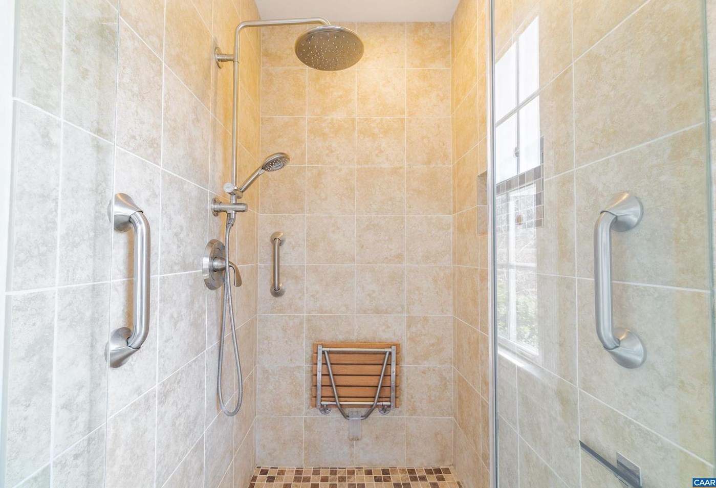 3524 Glasgow Ln, Keswick VA  22947-2748 exterior