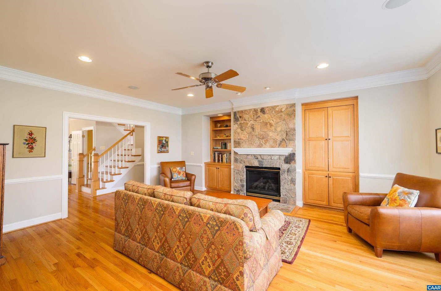 3524 Glasgow Ln, Keswick VA  22947-2748 exterior