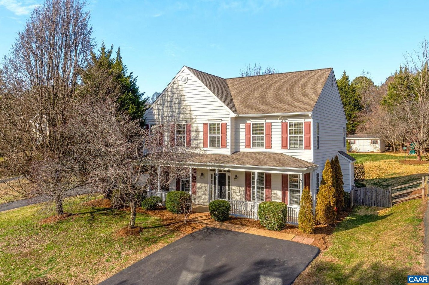 1103 Autumn Hill Ct, Crozet VA  22932-3145 exterior