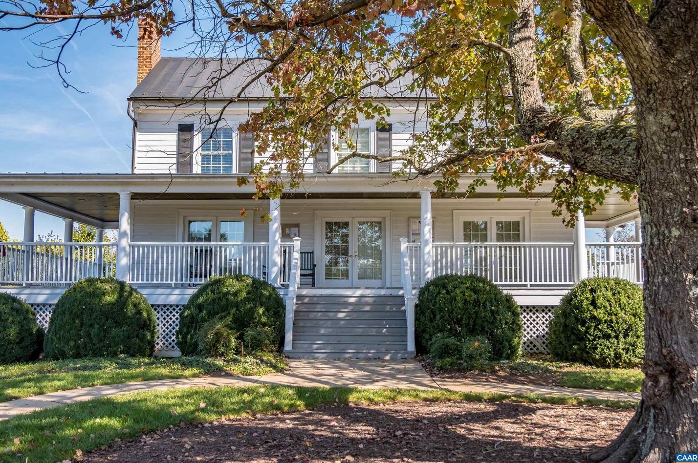 1103 Autumn Hill Ct, Crozet VA  22932-3145 exterior
