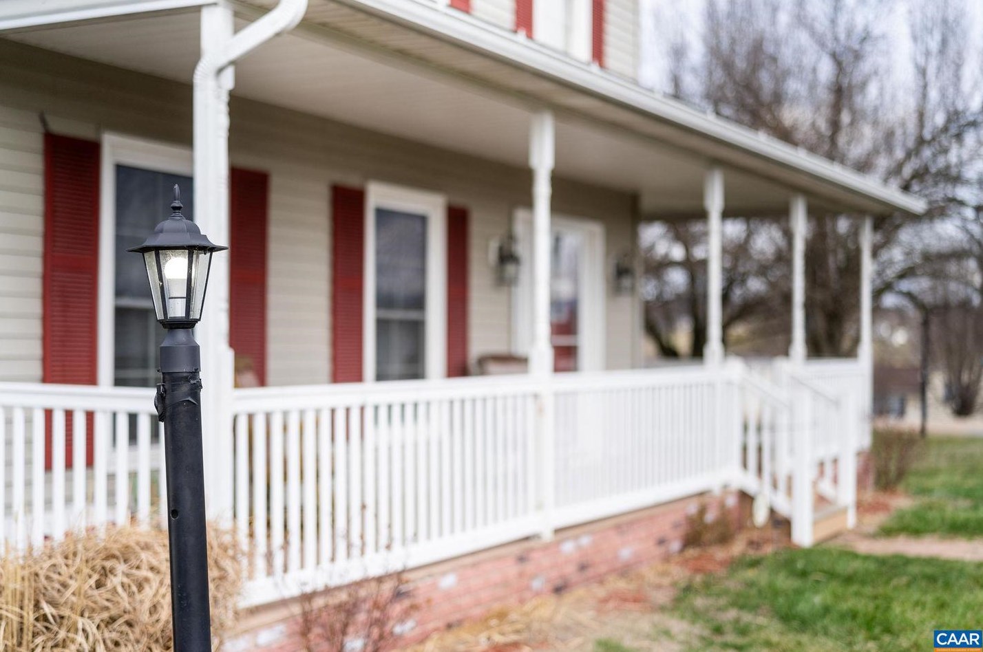 5114 Dogwood Ct, Timberville VA  22853-2406 exterior