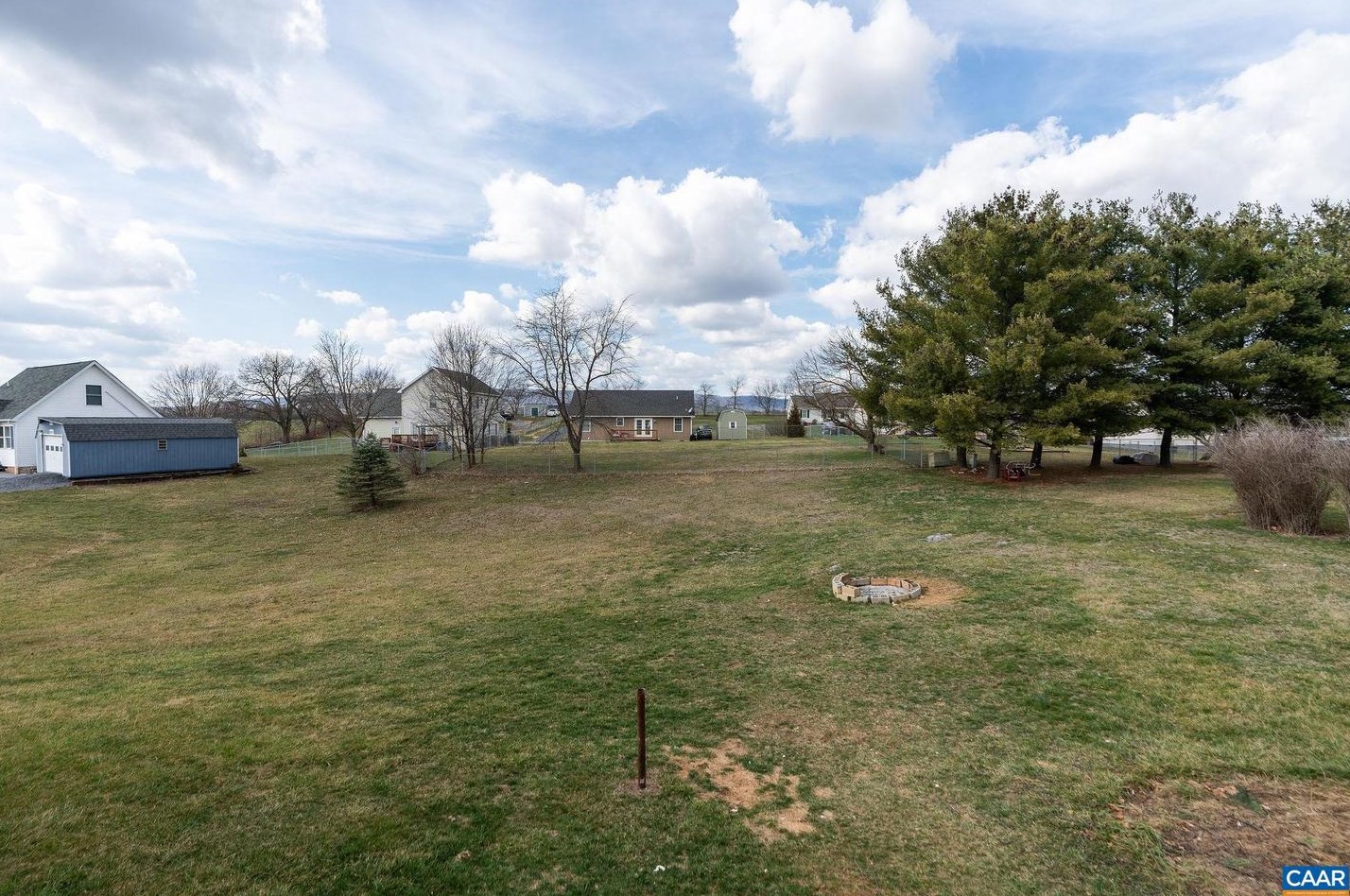 5114 Dogwood Ct, Timberville VA  22853-2406 exterior