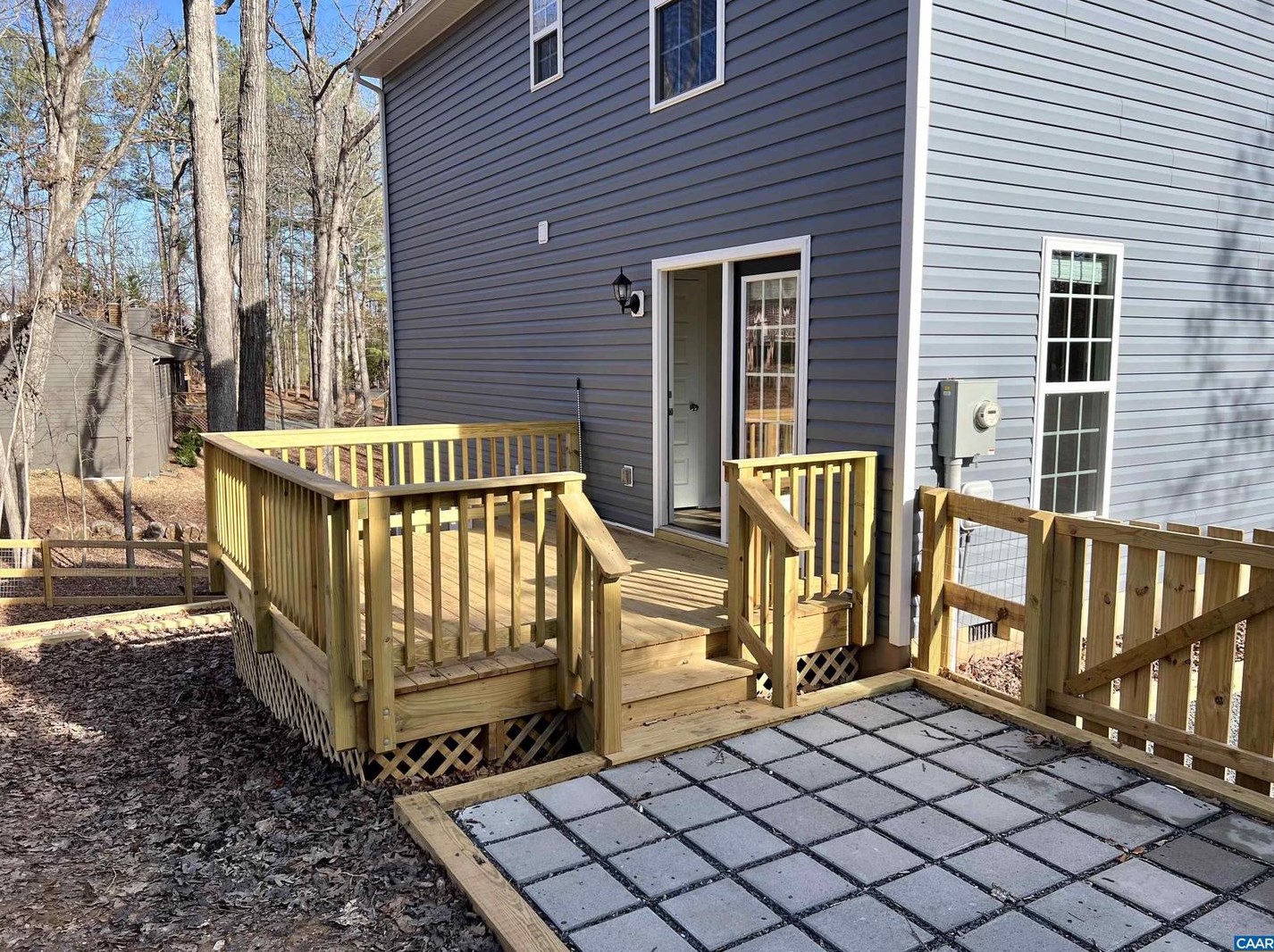 6 Barkley Ln, Bybee VA  22963-2426 exterior