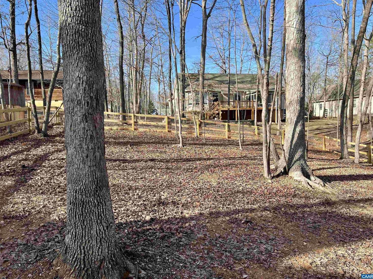 6 Barkley Ln, Bybee VA  22963-2426 exterior