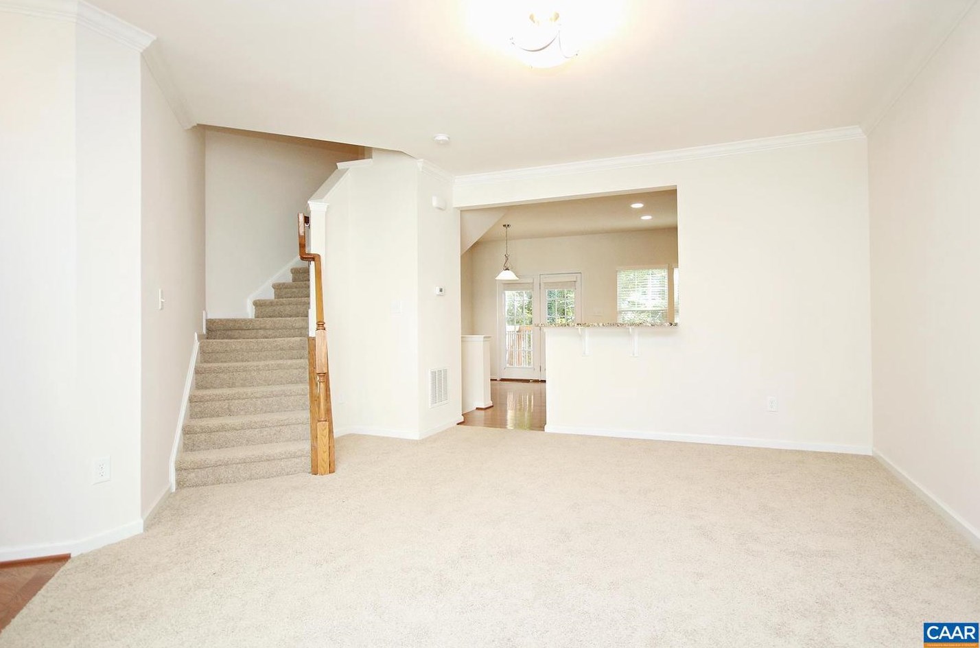 826 Rock Creek Rd, Charlottesville VA  22903-3864 exterior