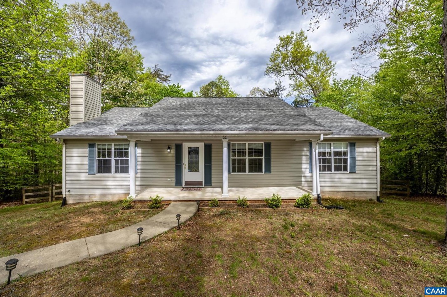 22 Hopi Way, Bybee VA  22963-3164 exterior