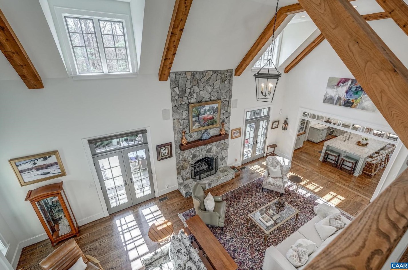 1118 Club Dr, Keswick VA 22947-2613 exterior