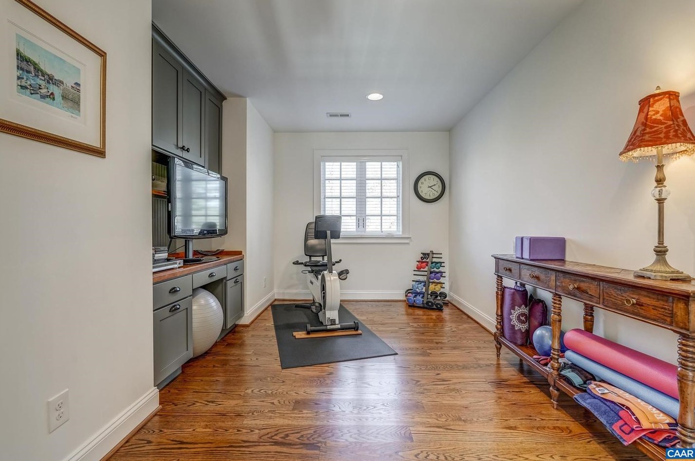 1118 Club Dr, Keswick VA 22947-2613 exterior