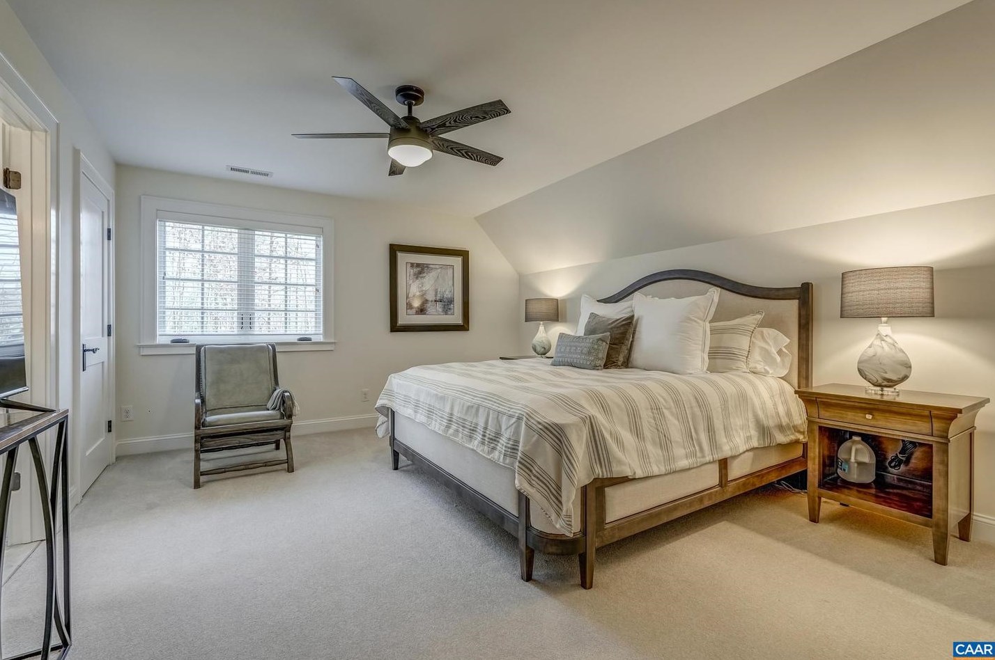 1118 Club Dr, Keswick VA 22947-2613 exterior