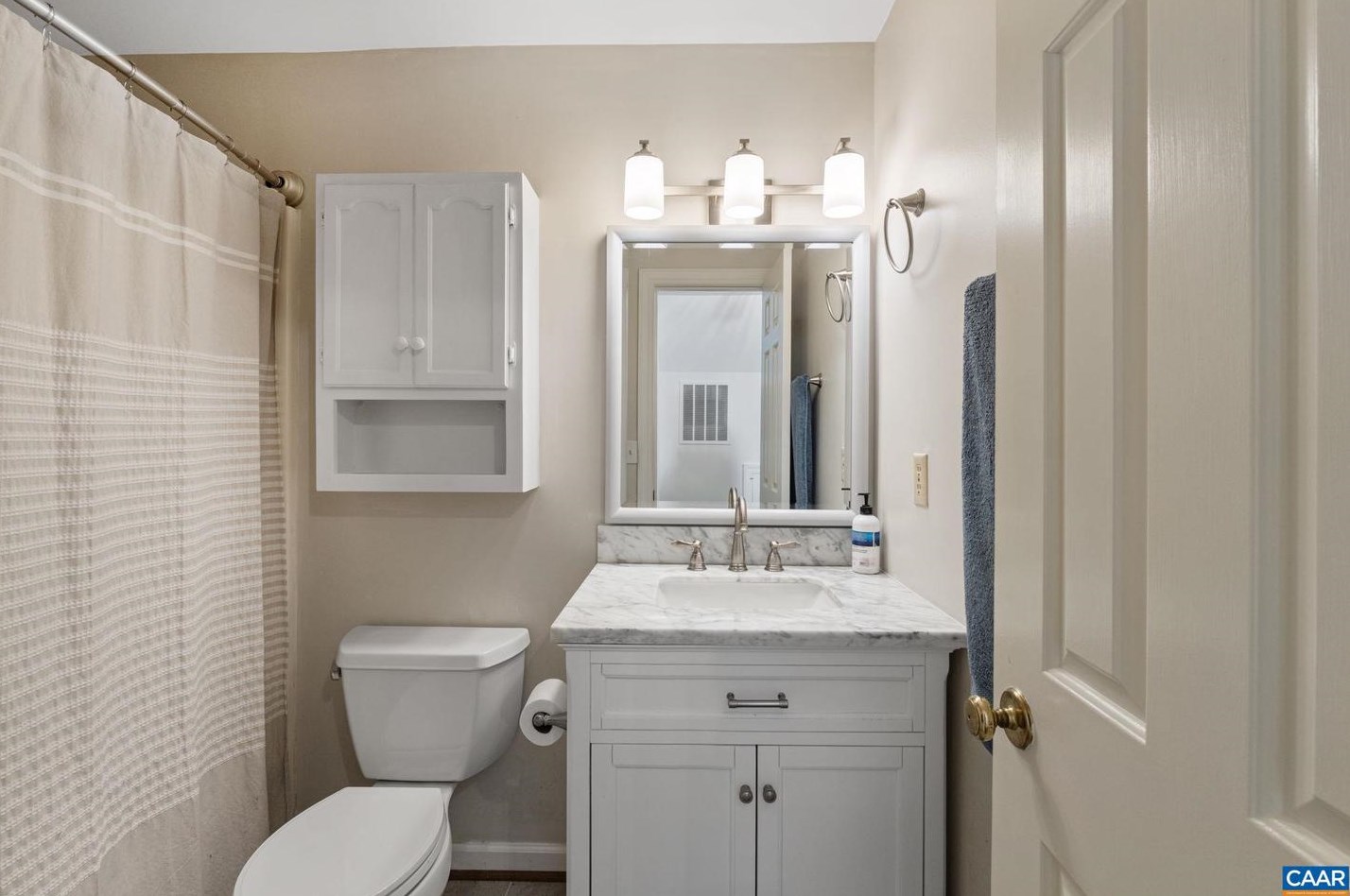 1817 University Cir, Charlottesville VA 22903-1801 exterior