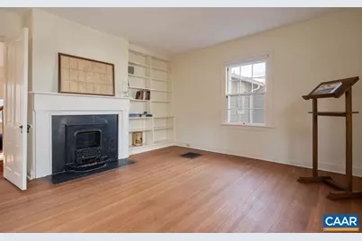 907 Cottage Ln, Charlottesville, VA 22903 - Photo 5
