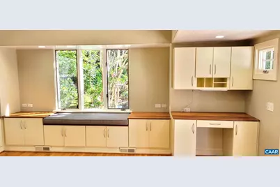 1912 Blue Ridge Rd, Charlottesville, VA 22903 - Photo 17