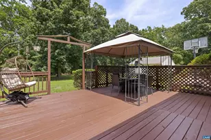 366 St Ivy Ave, Troy, VA 22974 - Photo 9